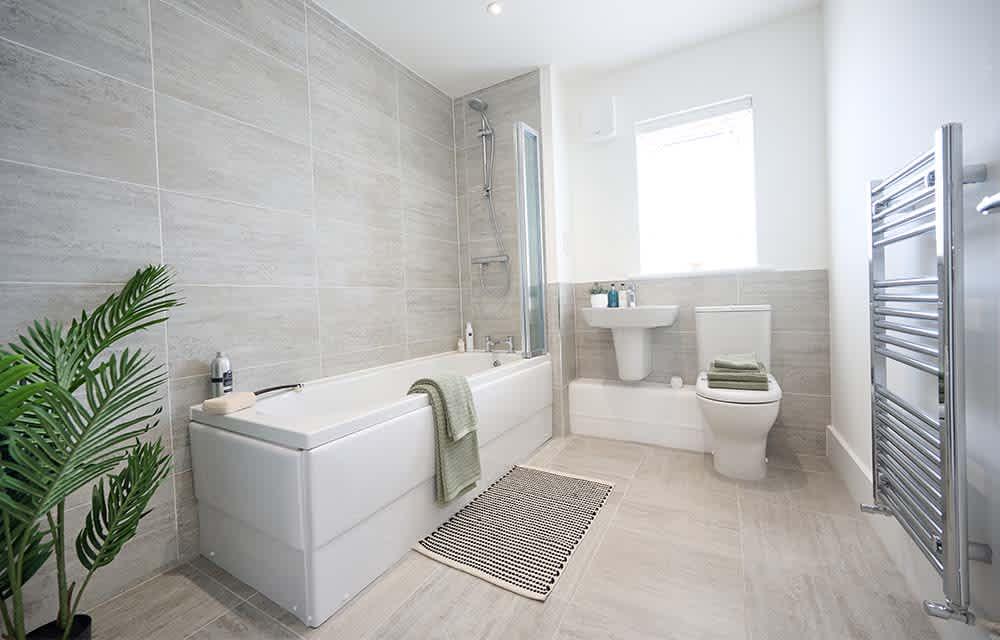 Longstone manor warkworth-3-bed-new-home bathroom
