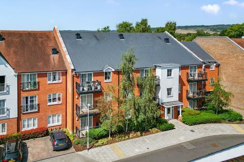 2 bedroom flat for sale, Mere Road, Dunton Green, TN14