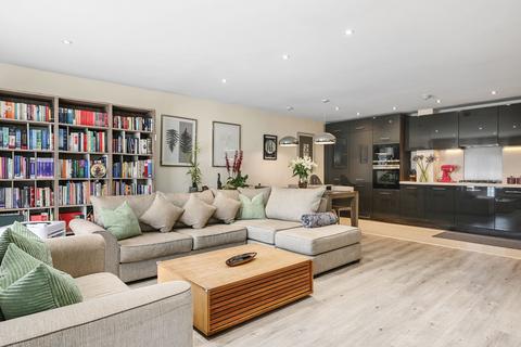 2 bedroom flat for sale, Mere Road, Dunton Green, TN14