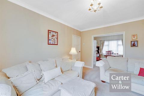 2 bedroom terraced house for sale, Langley Crescent, Dagenham, Essex
