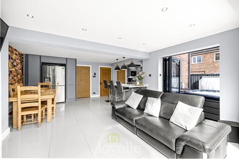 1 Butterwick Close, Cleethorpes, DN35 0JY