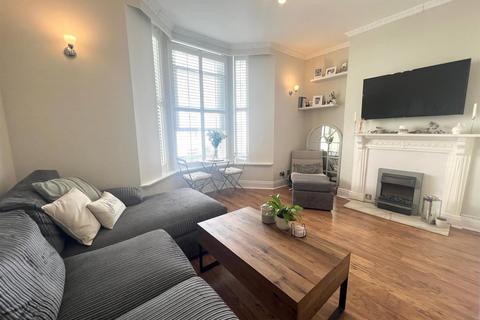1 bedroom apartment for sale, Flat 3, Pembroke House, 44 David Place, St. Helier, Jersey