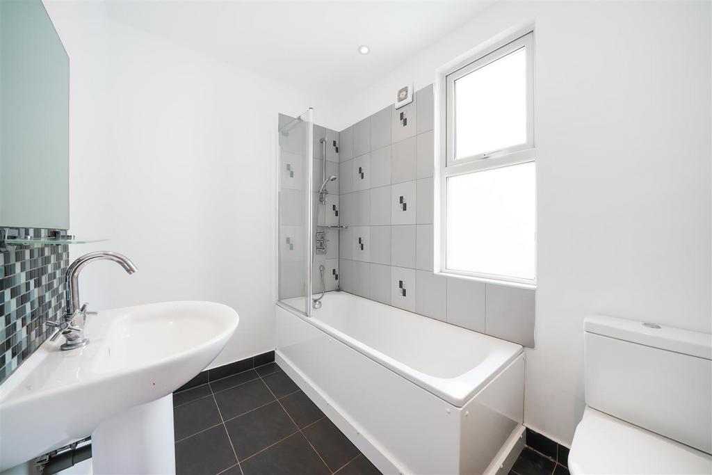 48 Pitcairn Road - 1 B1svxf C7 EQ8 Ns8 WYE5 Y.jpg