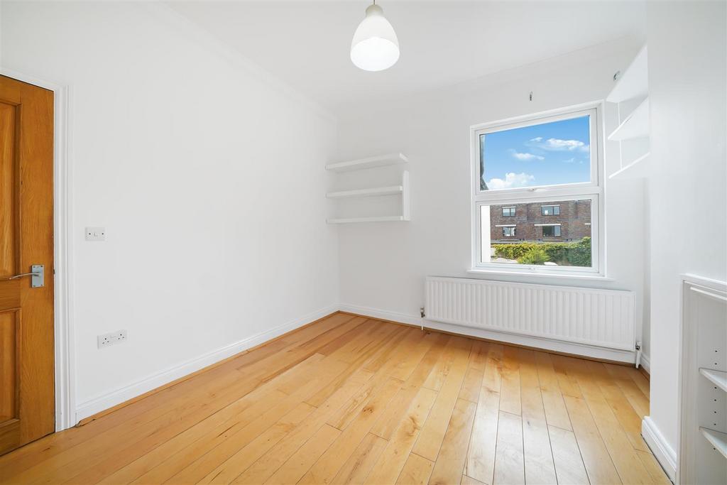 48 Pitcairn Road - yv Dzs LC9 SRZBs Cht HOpd.jpg