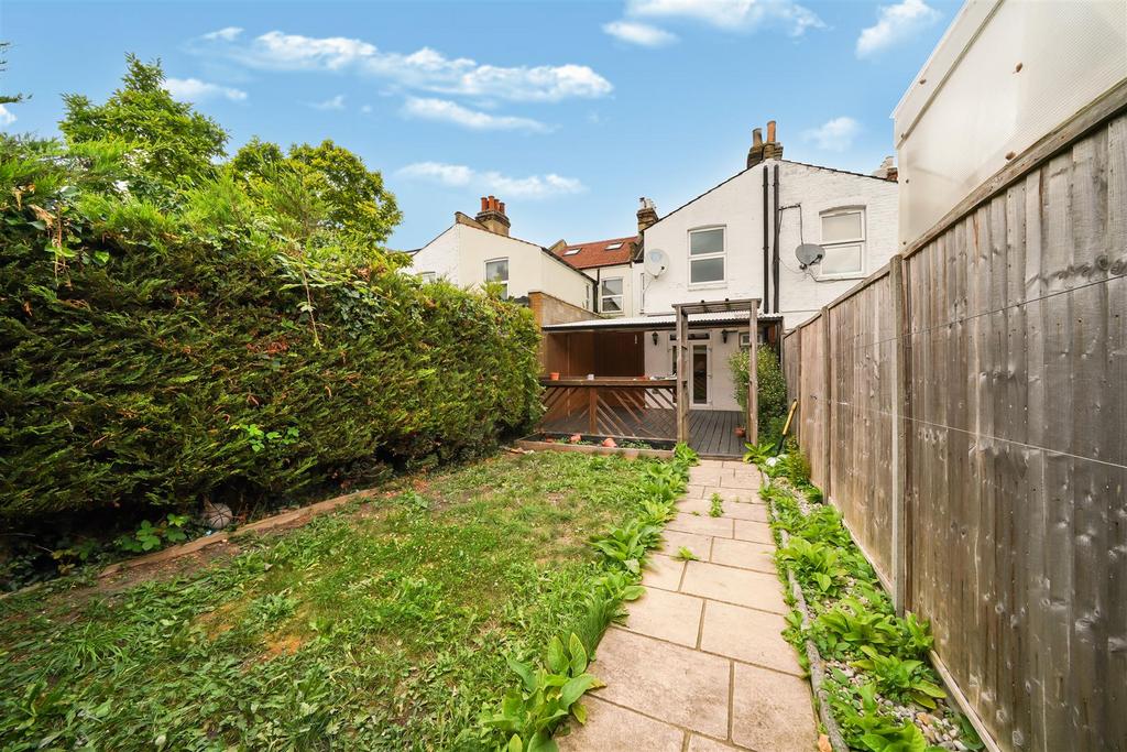 48 Pitcairn Road - UK2 TCcd XXUEc YQBNn S0 J.jpg