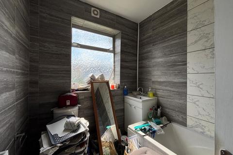 42 Woodmansterne Road, London, SW16 5UX