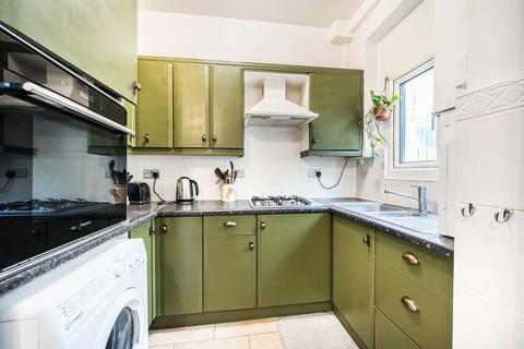 18 Boscombe Road, London, SW17 9JL