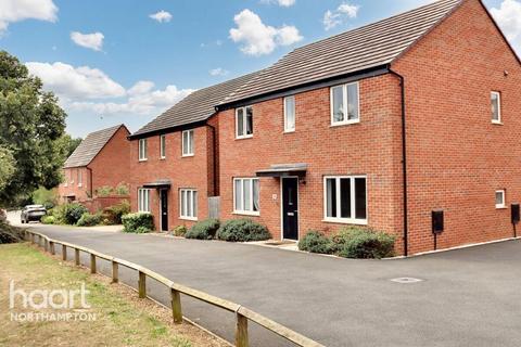 4 bedroom detached house for sale, Pemberley Walk, Northampton