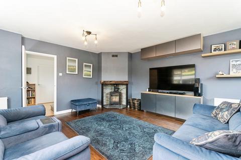 undefined, Maddington Street, Salisbury SP3