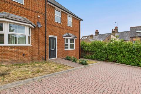 2 bedroom apartment to rent, Addison Road, Chesham, Buckinghamshire, HP5