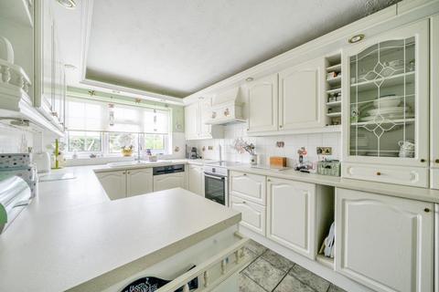 undefined, Aylesbury,  Buckinghamshire,  HP21