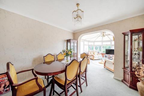 4 bedroom detached house for sale, Aylesbury,  Buckinghamshire,  HP21