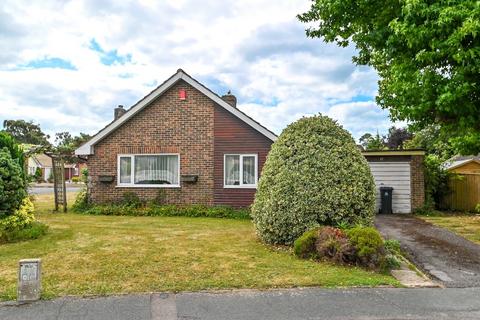 2 bedroom bungalow for sale, Holmhurst Avenue, Christchurch BH23