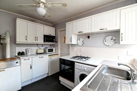 2 bedroom bungalow for sale, Holmhurst Avenue, Christchurch BH23
