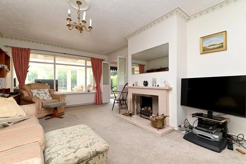 2 bedroom bungalow for sale, Holmhurst Avenue, Christchurch BH23