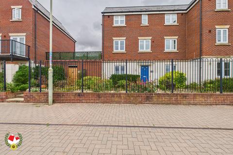 Towpath Road, Hempsted, Gloucester, GL2