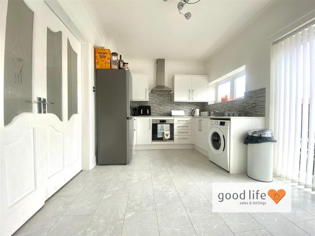 20250820 115037608 i OS194durhamroad.jpg