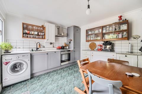 undefined, Kingdene Cottage, Mitcham CR4