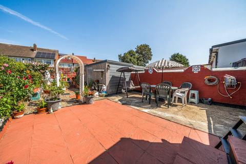 undefined, Brookfields Avenue, Mitcham CR4