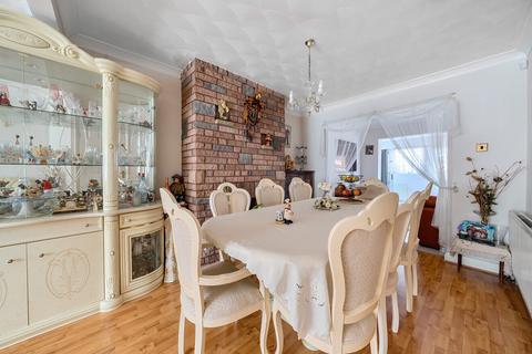 undefined, Brookfields Avenue, Mitcham CR4