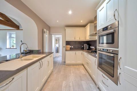 The Dell Hawks Hill Close, Fetcham, Leatherhead, KT22 9DL