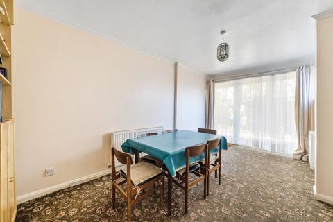 undefined, Beecholme Avenue, Mitcham CR4