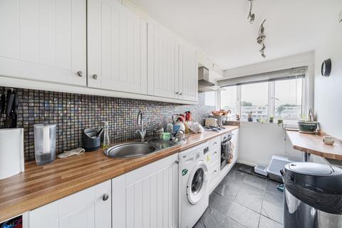 1 bedroom apartment for sale, Gale Close, Mitcham CR4
