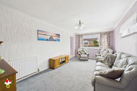 3 bedroom detached bungalow for sale, Wheatway, Abbeydale, GL4