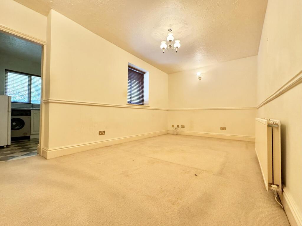 Apartment in Isle Of Wight - View 2