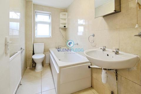 1 bedroom flat to rent, Elgin House, Old Bath Road