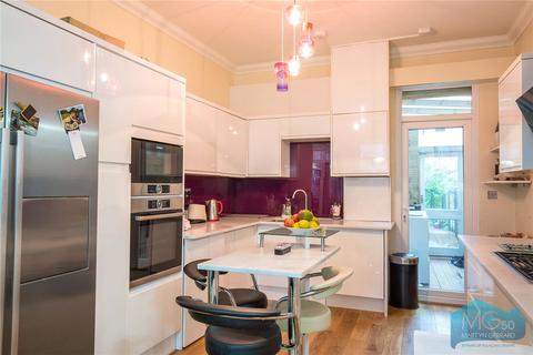 undefined, Clifton Road, Finchley Central, N3