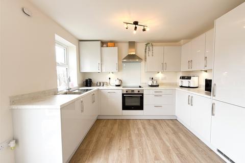 3 bedroom semi-detached house for sale, Meadow Hill, Throckley, Newcastle Upon Tyne, NE15