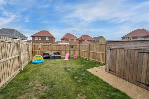 3 bedroom semi-detached house for sale, Meadow Hill, Throckley, Newcastle Upon Tyne, NE15