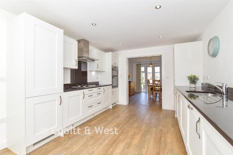 undefined, Squires Grove, Eastergate, Chichester, West Sussex