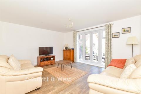 4 bedroom detached house for sale, Squires Grove, Eastergate PO20