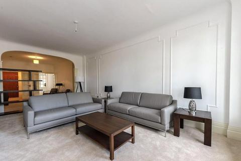 5 bedroom apartment to rent, Strathmore Court, St John's Wood NW8
