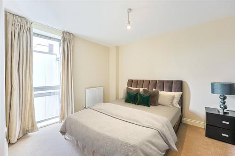 1 bedroom apartment for sale, Needleman Close, Colindale, NW9