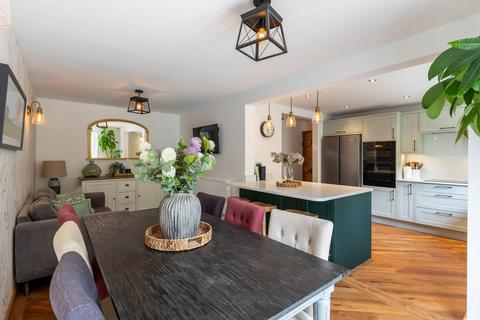 undefined, Kiln Court, Alvechurch, B48