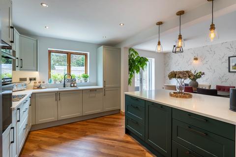 undefined, Kiln Court, Alvechurch, B48