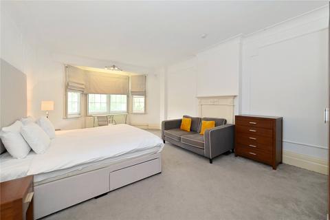 5 bedroom apartment to rent, Strathmore Court, St John's Wood NW8
