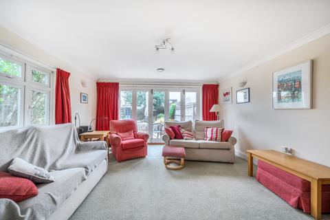 4 bedroom semi-detached house for sale, Court Close, Twickenham, TW2