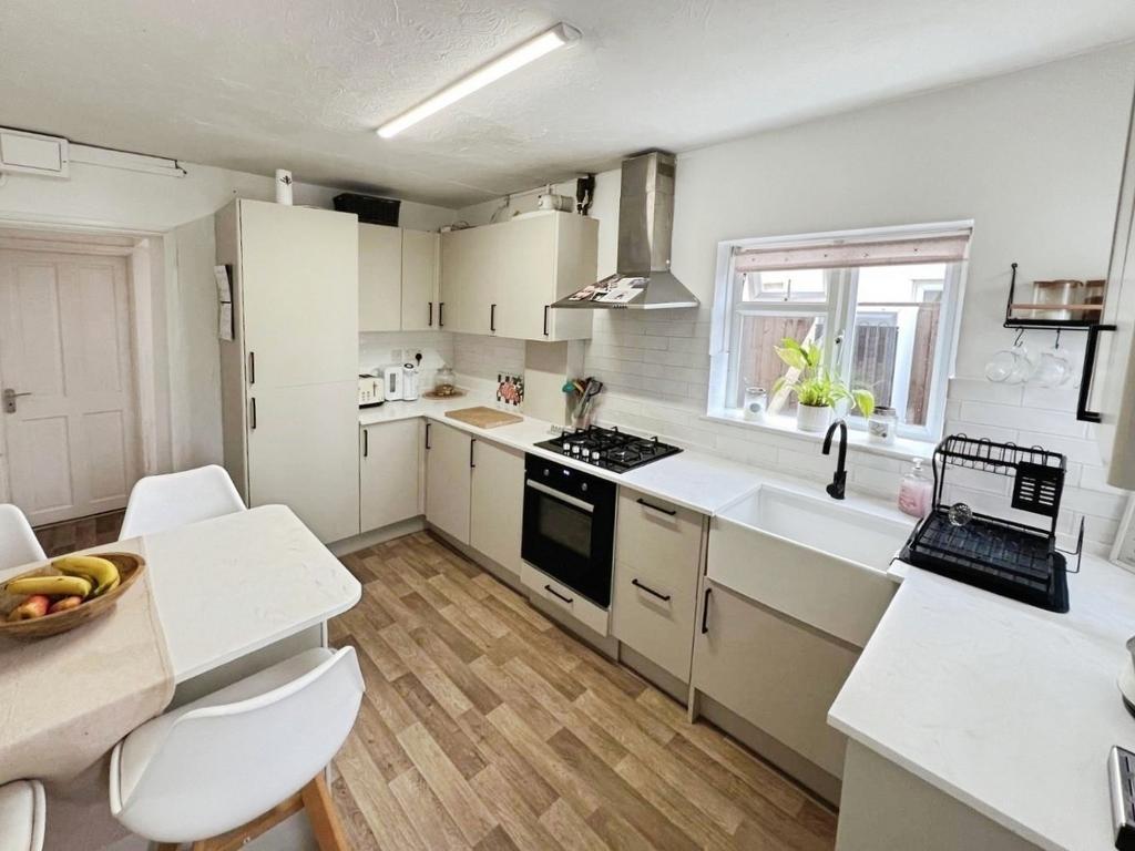Pbox-kitchen-326495.jpg