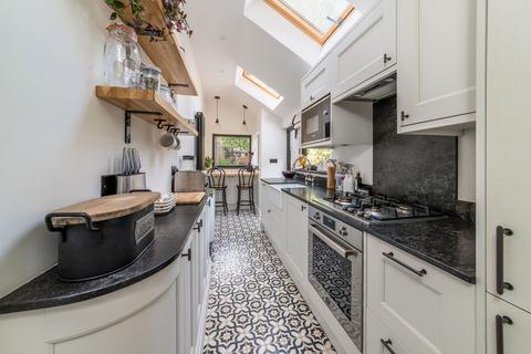 3 bedroom end of terrace house for sale, Queens Road, Banbury