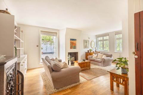 undefined, Manor Park, Tunbridge Wells, TN4