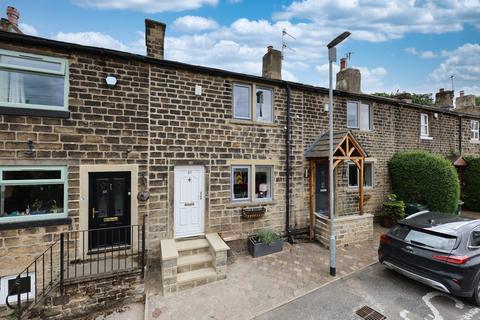 2 bedroom terraced house for sale, Windhill Old Road, Thackley, Bradford, West Yorkshire, BD10