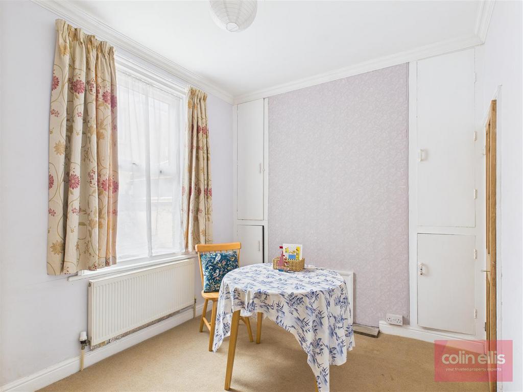 CAM05075 G0-PR0179-STILL004.jpg