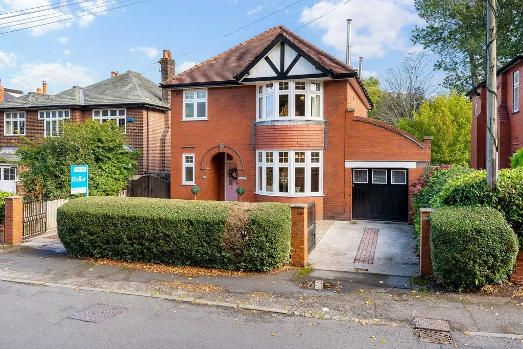 Hill Top Road, Stockton Heath 3 bed detached house - £800,000