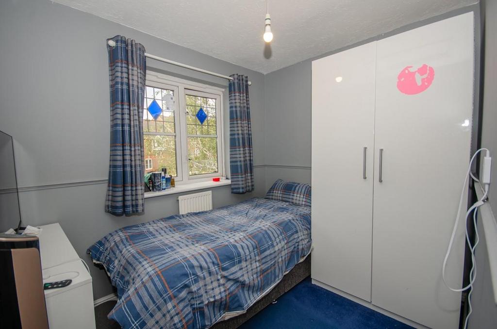 Bedroom two.jpg