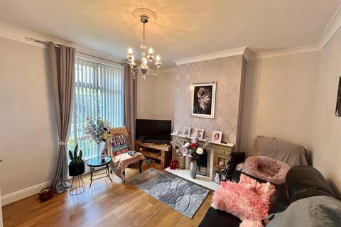 3 bedroom terraced house for sale, Radcliffe Road,, Golcar, Huddersfield