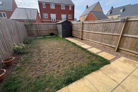2 bedroom end of terrace house for sale, Otter Street, Rothwell